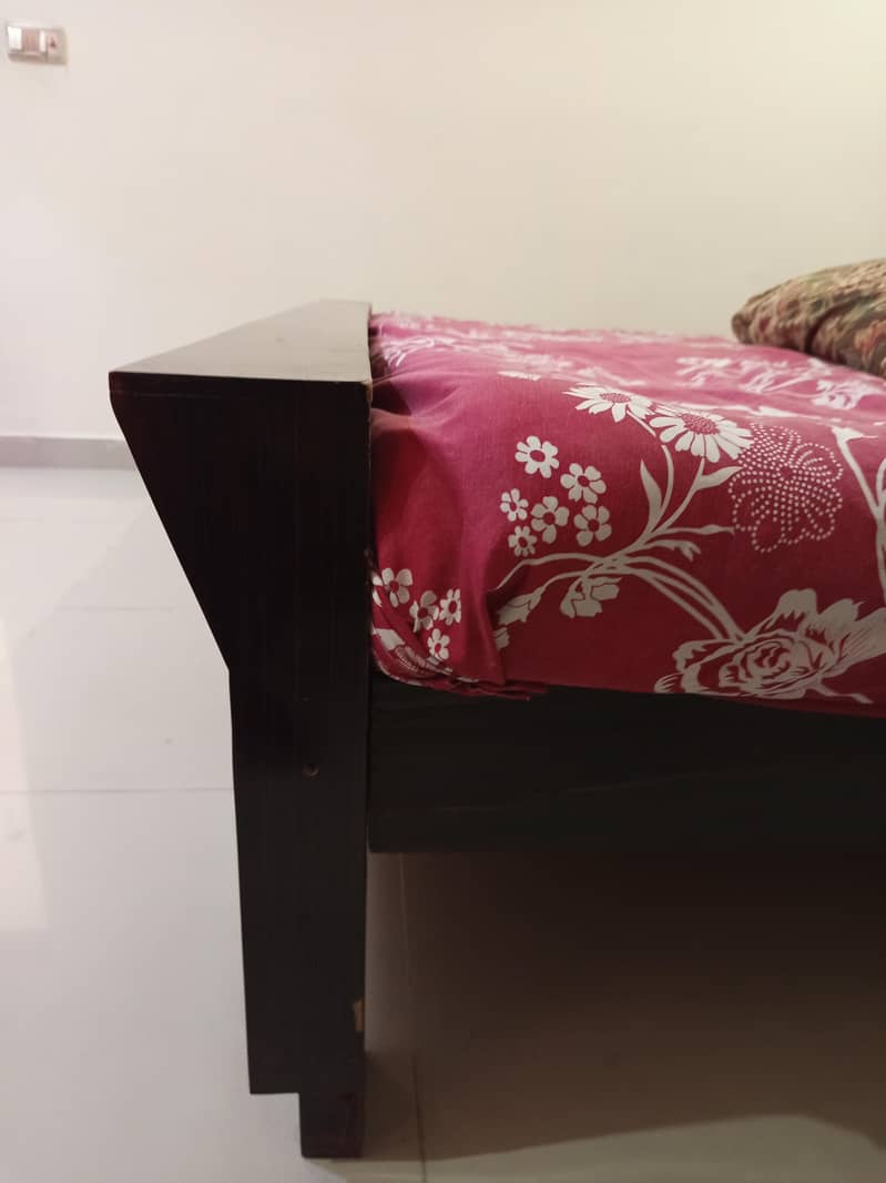 WOODEN BED WITH SIDETABLE 1