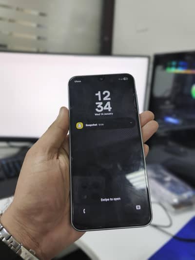 Samsung Galaxy A17