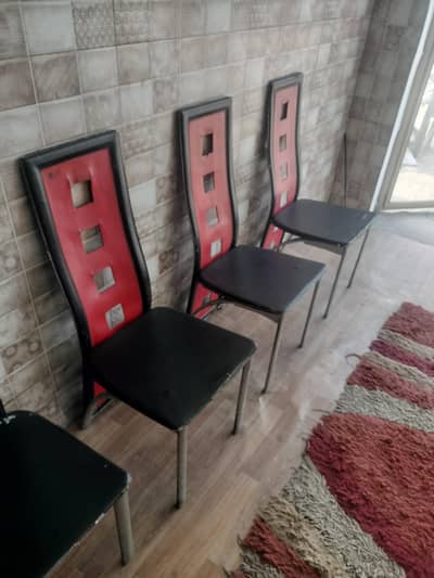 chairs with table