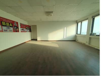 Office For Rent Area 1650 Square Feet Office Available For Rent Real Pictures In Gulberg 3 Lahore