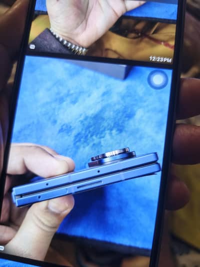 z fold 7 blue 256 GB one physical sim one e. sim