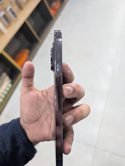 iPhone 14 pro max JV