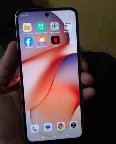 redmi 12 8.256 ma box cahrg Sath ha Batery timing 2 days