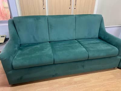 6 seater in almost New Condition