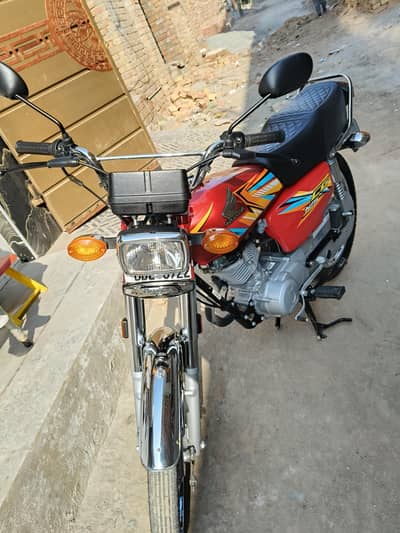 Honda 125 condition ok first owner