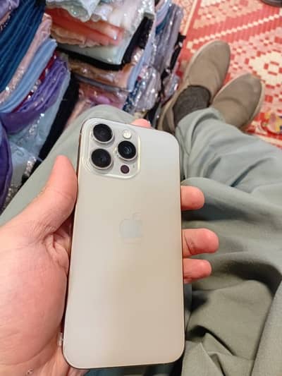 iPhone 15 pro max jv