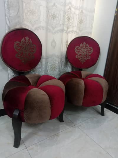 chairs set 2 chair's  for sale