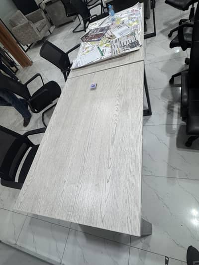 Office table