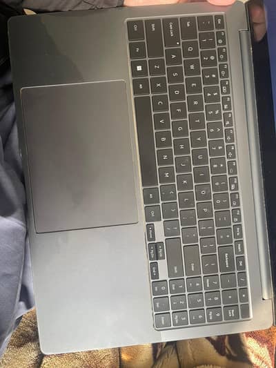 Samsung Book 3 Ultra Slim book  13Gen 16Gb 1 TB Just a  little crack