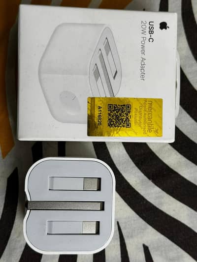 Iphone 20 watt power adapter