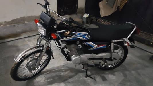 Honda CG 125 2025