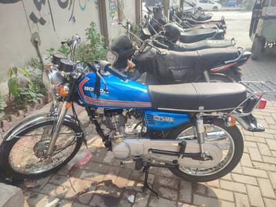 Honda 125cc 83model ha all documents clear han urgent for sale
