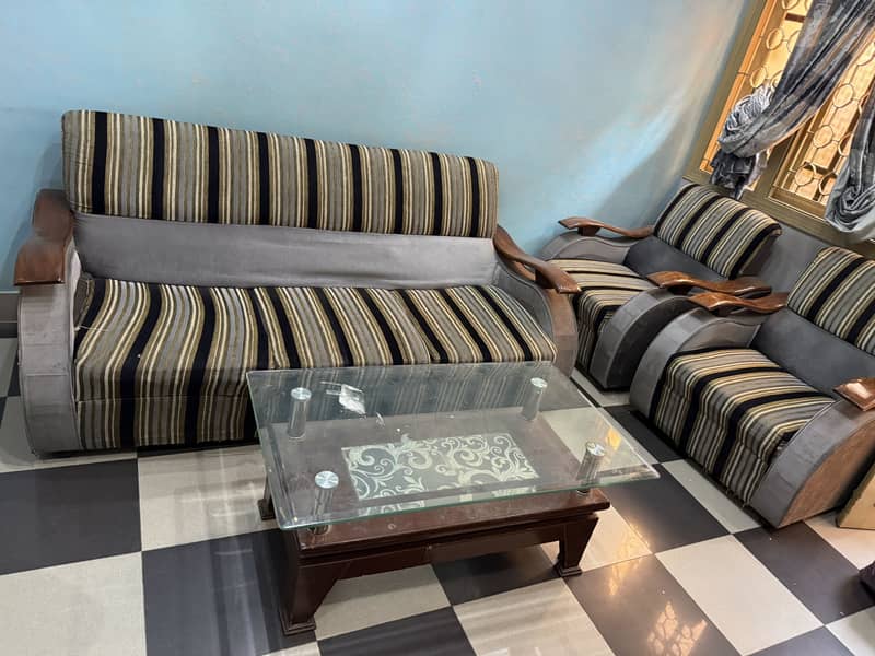 Sofa set with table 3