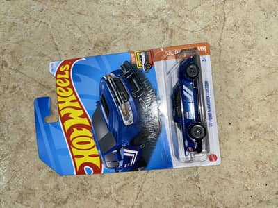 Metal real hot wheel 22 Fordmaverick custom