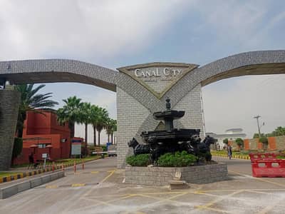 5 Marla Corner Plot for Sale