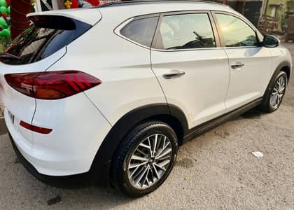 Hyundai tucson model fwd 20222 total genine location sialkot cannt