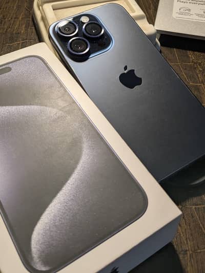 Iphone 15 pro 256gb PTA Approved
