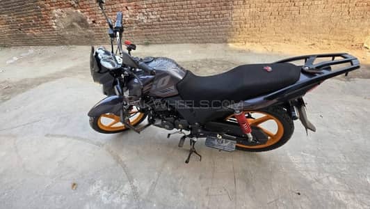 Honda CB 150f Speacia Edition