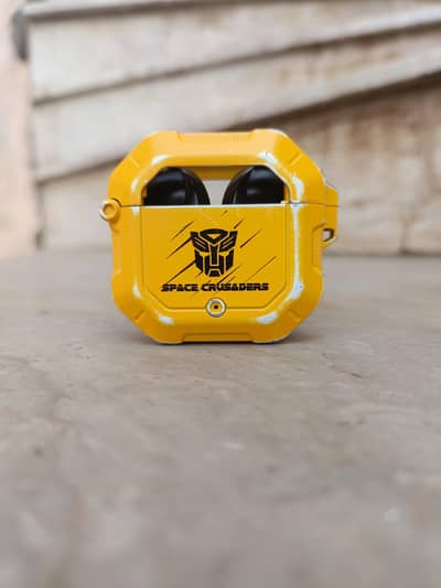 Bumble Bee Air buds original Transformer edition T-12