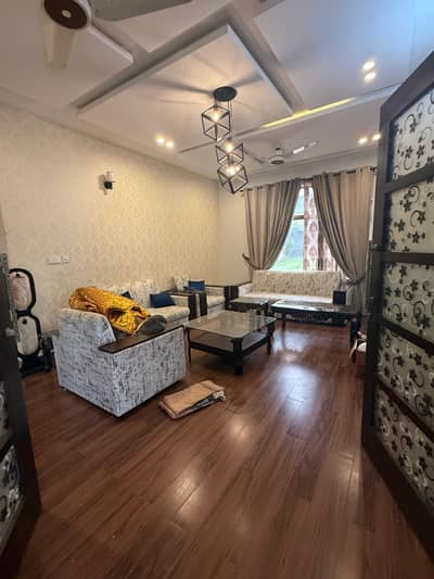 13 Marla Lush Condition Upper Portion Available For Rent.