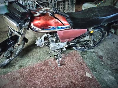 challenger bike name 2006 Karachi only whatspp 0/3/18/22/62/55/9