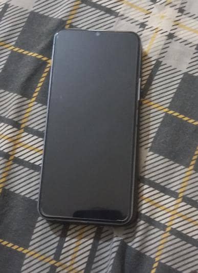 All okay batryy taming bhot achi hy box sat hy penal chage