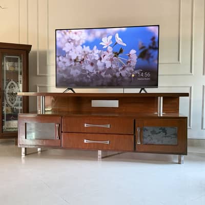 TV console great condition