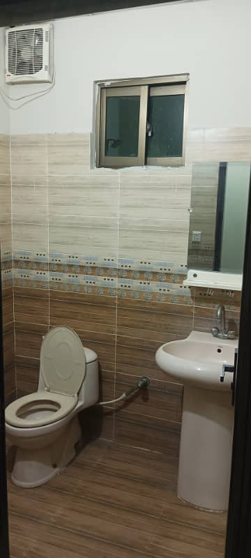 Furnished luxury double bed room for couples families and companies