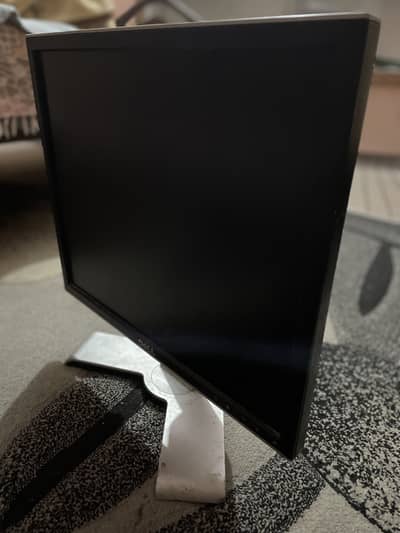 DELL 19 inch LED MONITOR