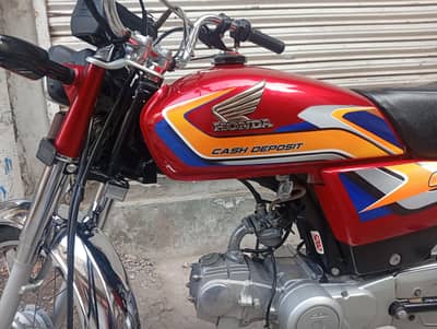 HONDA CD70 2024/2025 Totally genuine