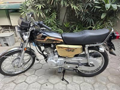 Honda cg 125 gold edition