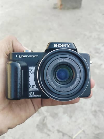 SONY CAMERA  10x Zoom