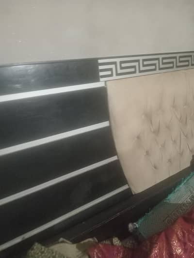 bed and sofa for sel