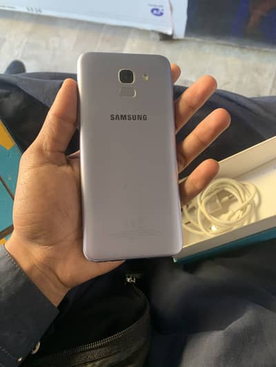 Samsung j6