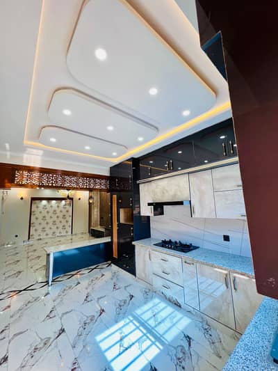 12 MARLA LUXURIOUS LIVING HOUSE FOR SALE IN CBR