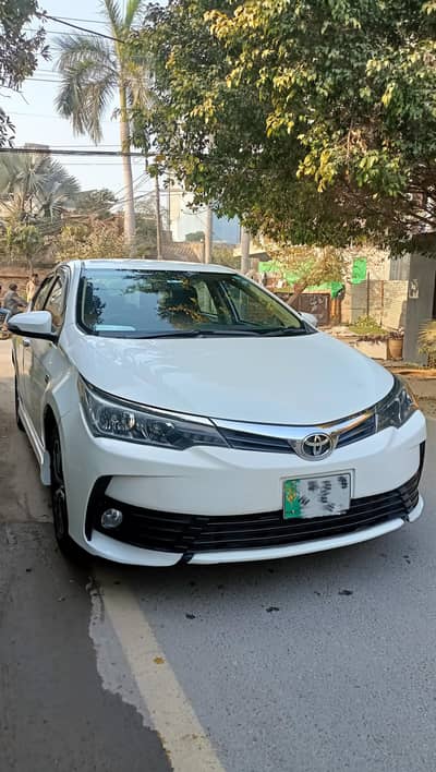 Toyota Altis 1.6 Geniune paint .