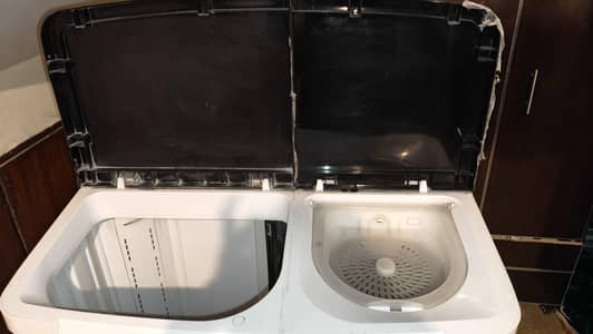 Dawlance DW 10500 C Twin Tub Washing Machine