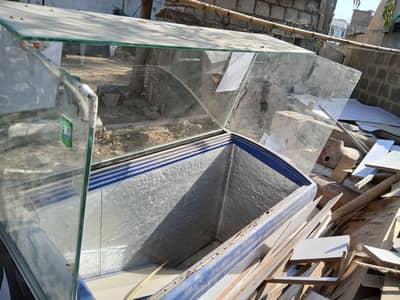 ice cream frezer glass counter