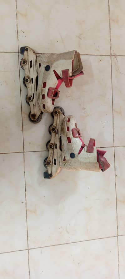 Small Size Skating Shoes For Kids (Under Budget)