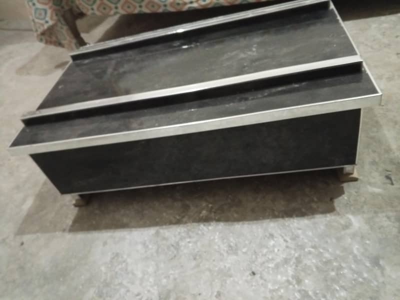 Sewing machine  table 1