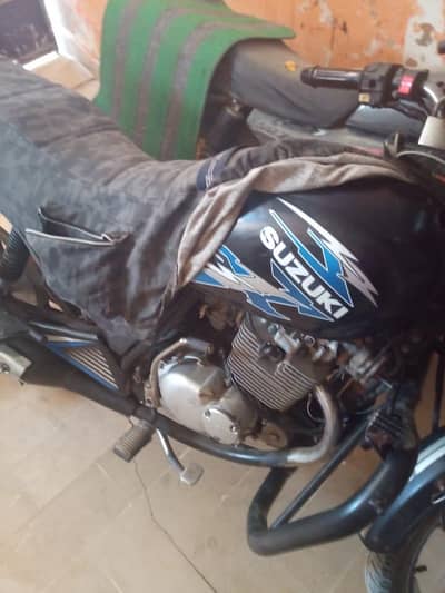 Suzuki gs 150 (special edition) 2018