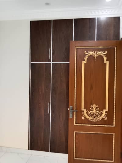 10 MARLA BRAND NEW HOUSE FOR RENT NO GAS