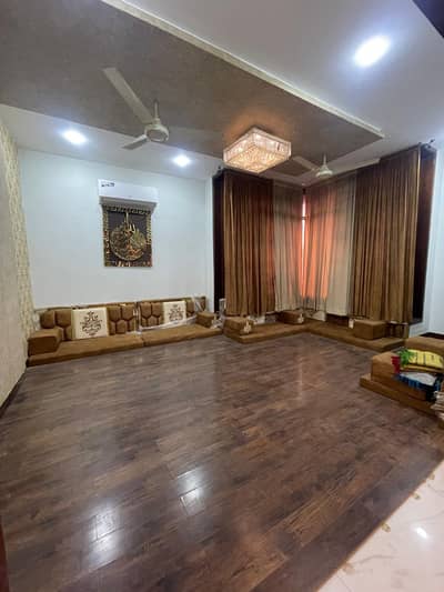 Elegant 500 Yards Corner Bungalow With Lift & Basement DHA Phase 8