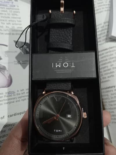 tomi brand watchs