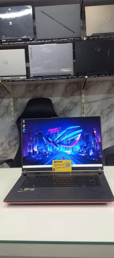 ASUS ROG STRIX I9 14900HX RTX 4070 Gaming Laptop QHD240HZ