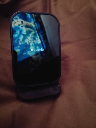 Mophie Wireless Charging Stand