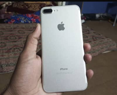 Forsale iPhone 7plus 128 battery service pa original