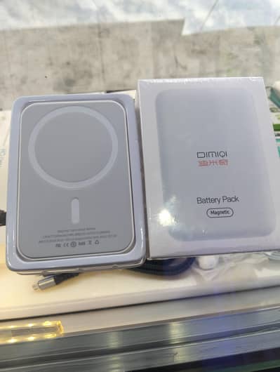 Wireless Power Bank for iPhones & Android