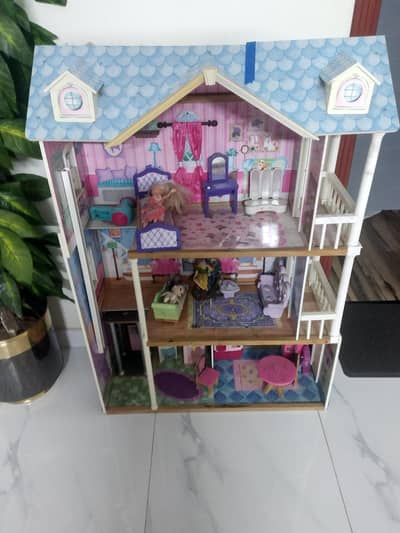 Doll house