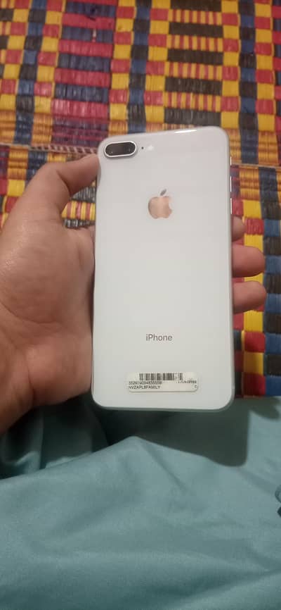 iphone 8 plus 10/10 condition